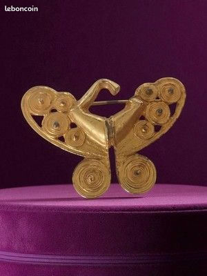 Broche Ancienne Vintage En Métal Doré - Bijou Rétro De Collection - Occasion (bon état Général)