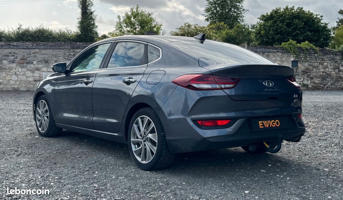 HYUNDAI I30 FASTBACK 1.4 T-GDI 140Ch CREATIVE - SUIVI CONSTRUCTEUR - ATTELAGE - CARPLAY (image 22)