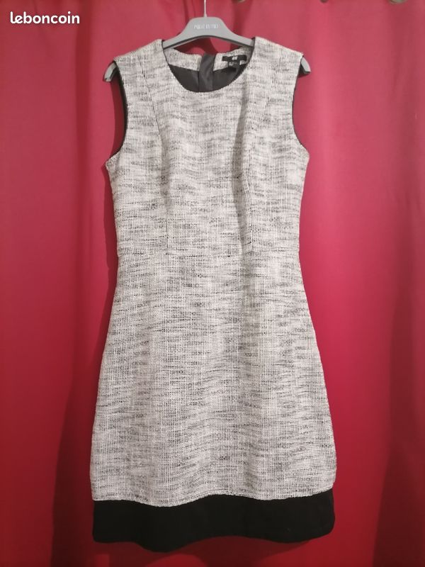 Robe (image 1)