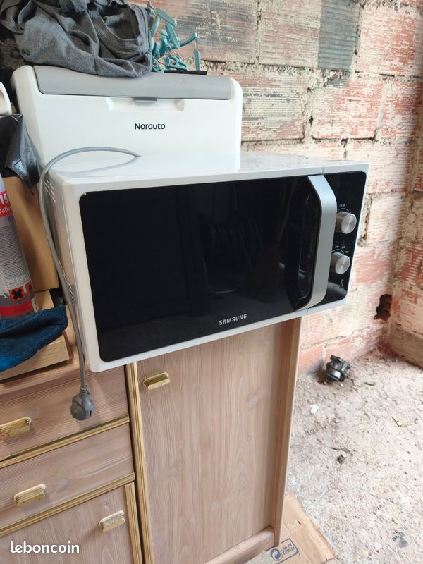 Micro-ondes samsung (image 1)