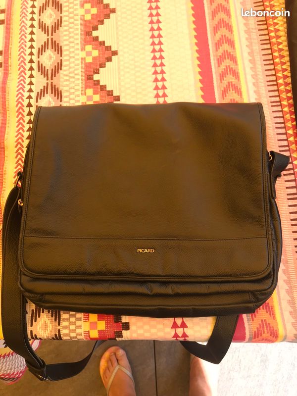Sac besace en cuir (image 2)