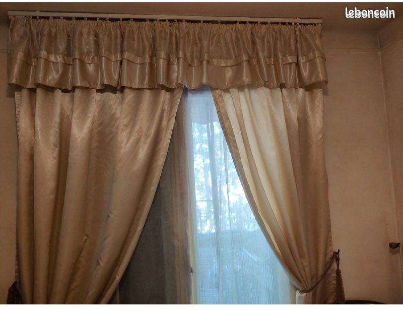 Couverture, rideau, coussinet (image 9)
