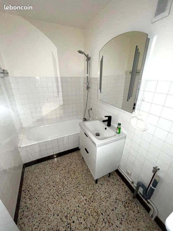 Appartement a louer saint-chamond - 3 pièce(s) - 66 m2 - Surfyn