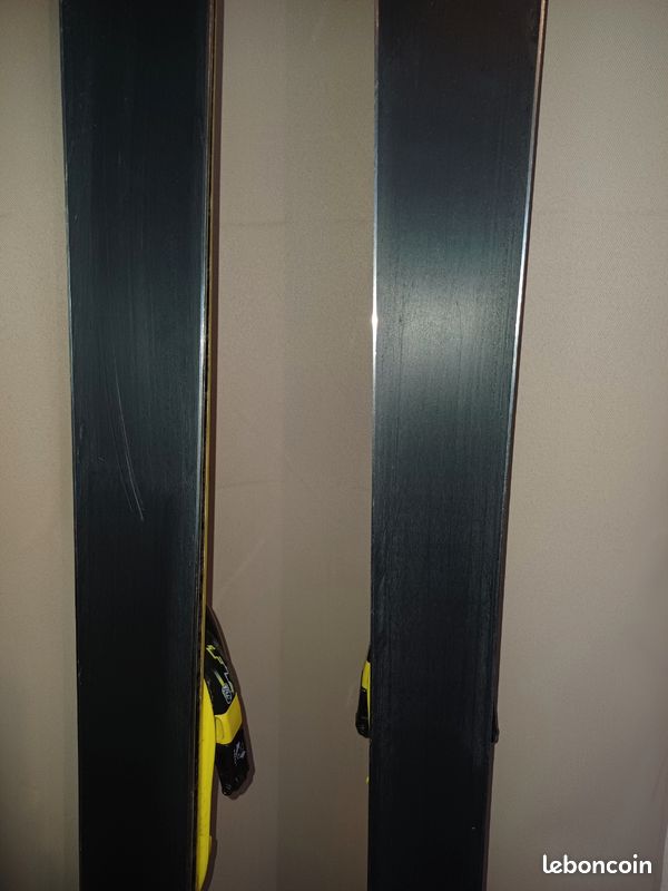 Paire de ski 1,84m + batons (image 6)