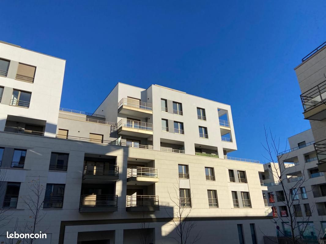Parking 11 m² · à Antony · 11 m² · 100 €/mois