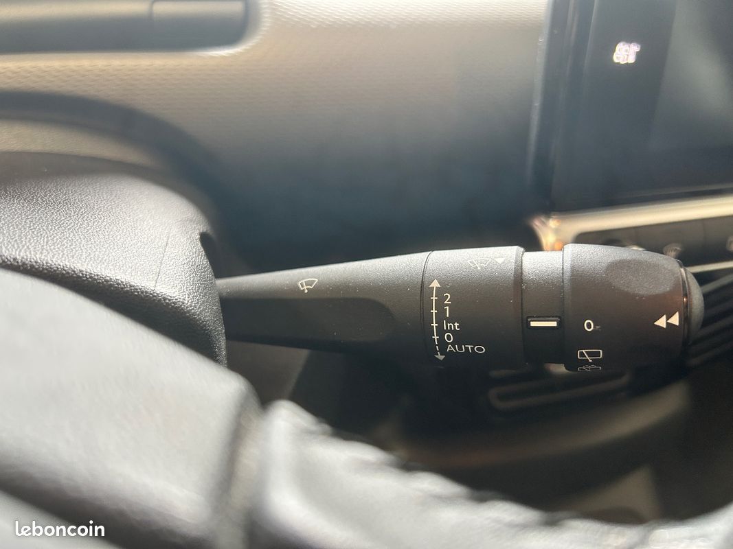 CITROEN C4 CACTUS BlueHDi 100 cv Shine - Caméra de recul / Carplay/Android auto - Garantie (image 14)