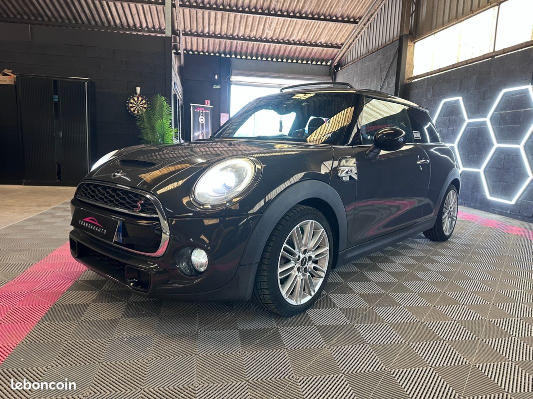 MINI HATCH 3 PORTES F56 Cooper S 192 ch Pack Red Hot Chili / AFFICHAGE TETE HAUTE / TOIT OUVRANT / RADAR ARRIERE (image 4)