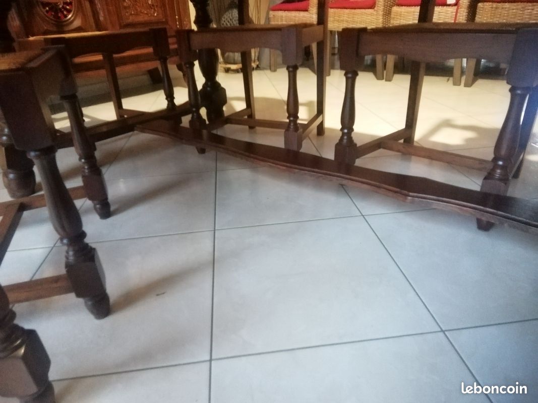 Table et 6 chaises style Breton (Pont Aven) (image 8)