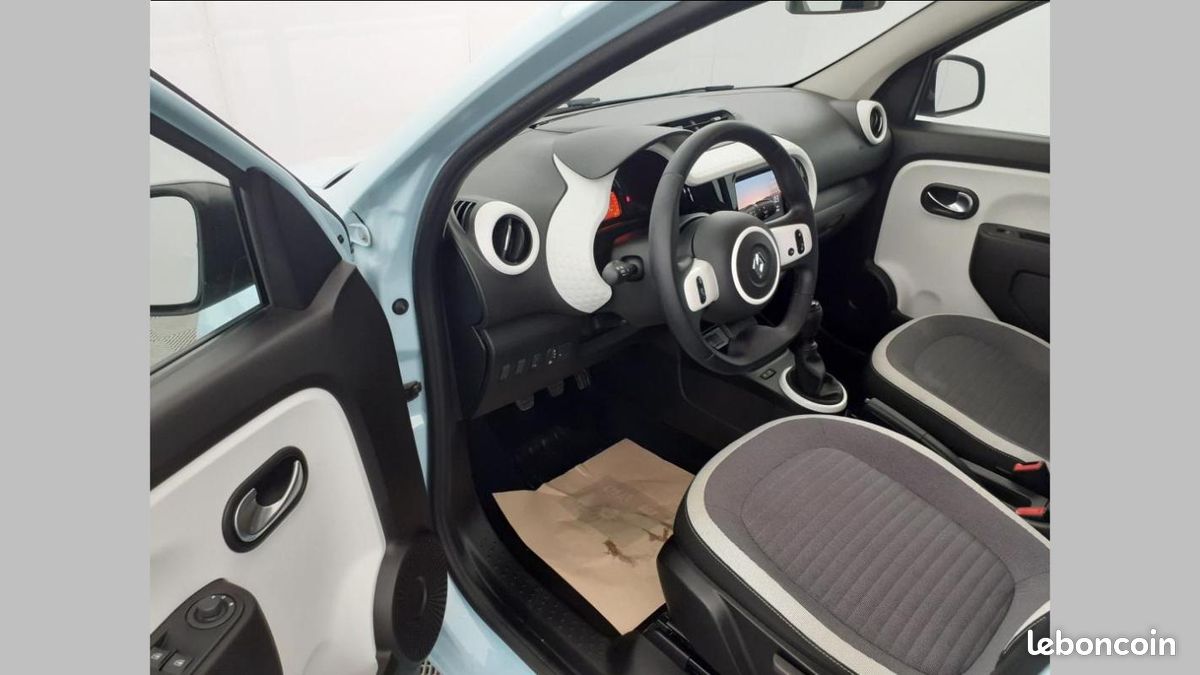 Renault Twingo III SCe 65 Equilibre (image 8)
