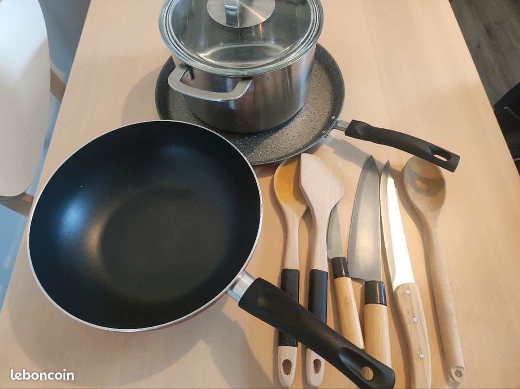 Petit lot de matériel de cuisson (image 1)