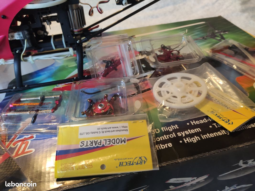 Radiocommande Art-Tech Efly 100C - Pour Pièces, Avec 3 Servos, Chargeur, Avion/hélico