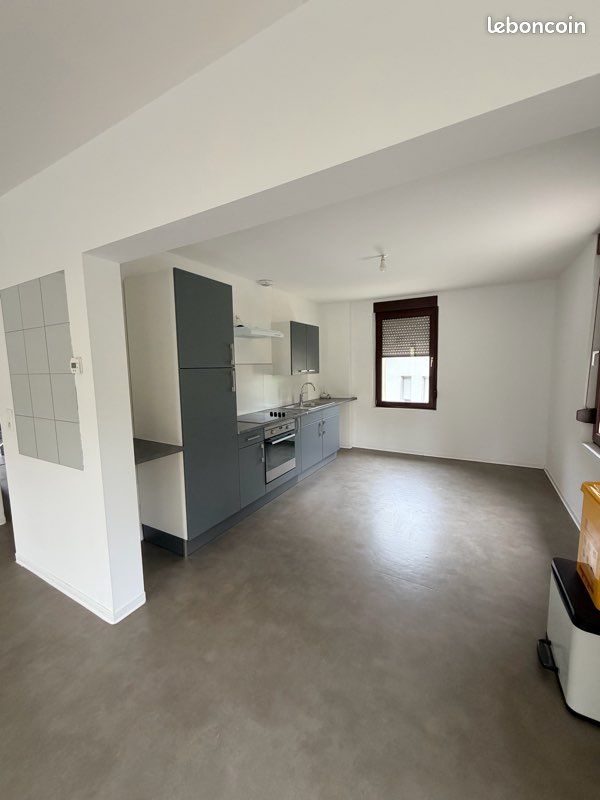 Appartement 3 pièces 95 m² · à Betting · 95 m² · 600 €/mois