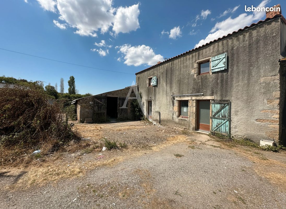 Maison 4 pièces 111 m² · à Aizenay · 111 m² · 123 000 €