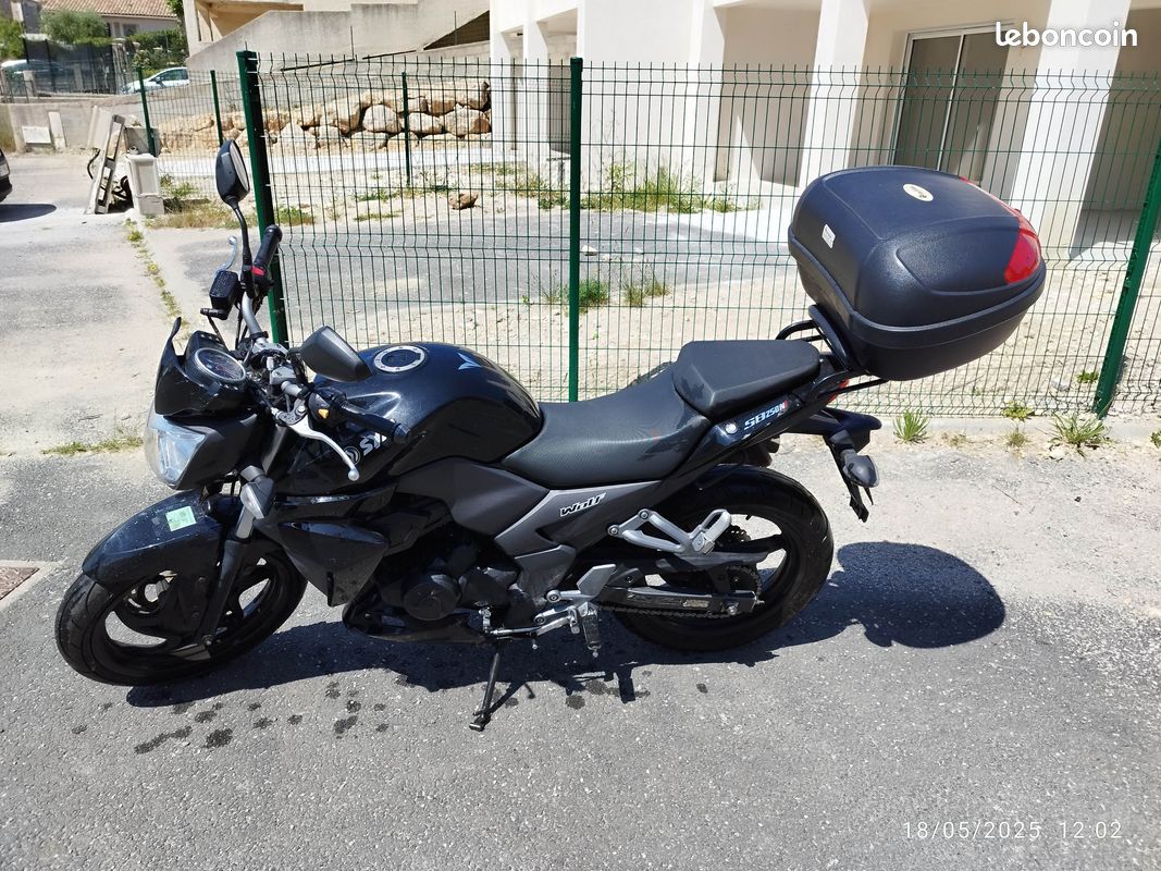 SYM Wolf 250 – très bon état – 800 Motos