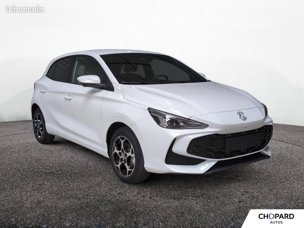 MG MG3 1.5 L Hybrid+ 195 ch Luxury (image 2)