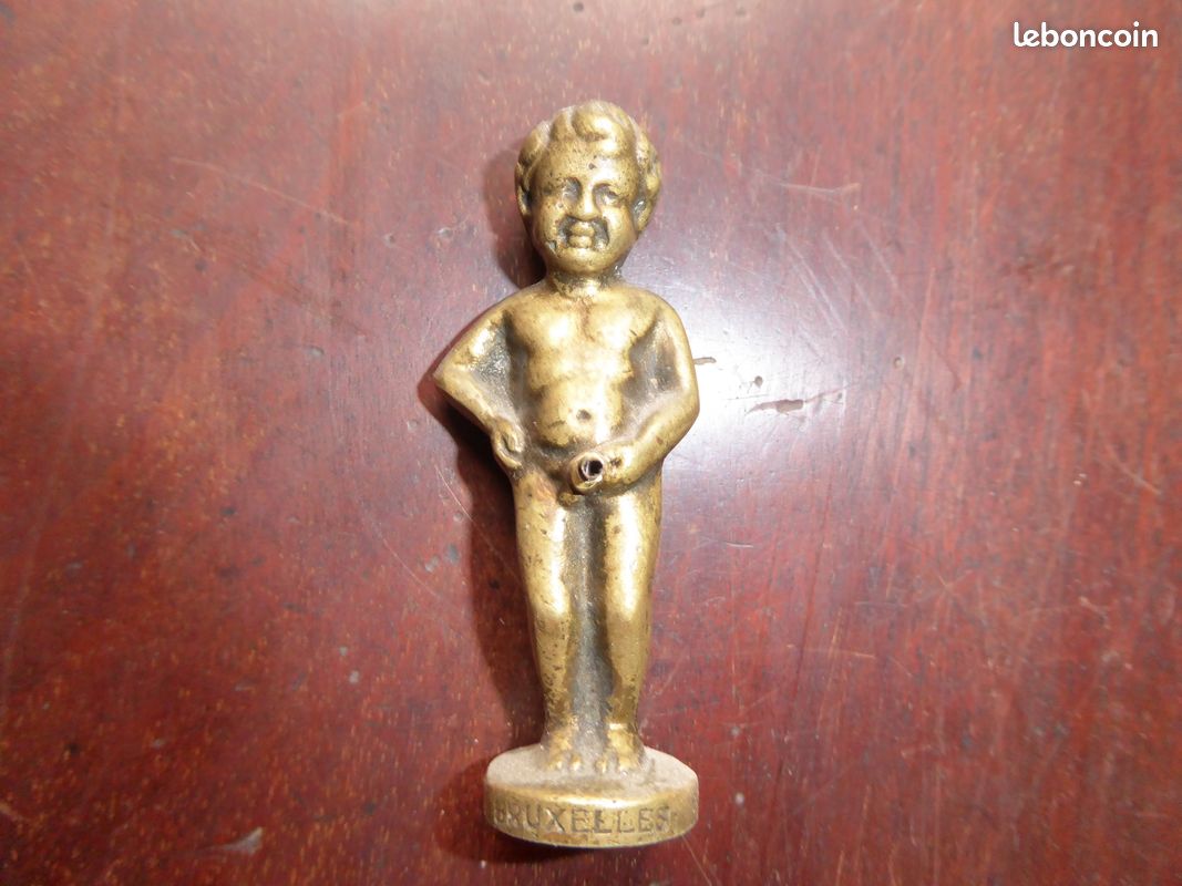 Manneken pis en bronze (image 1)