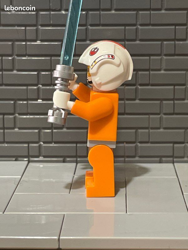 SW0461 - Luke Skywalker (Pilot, Printed Legs) - Lego Star Wars (image 3)