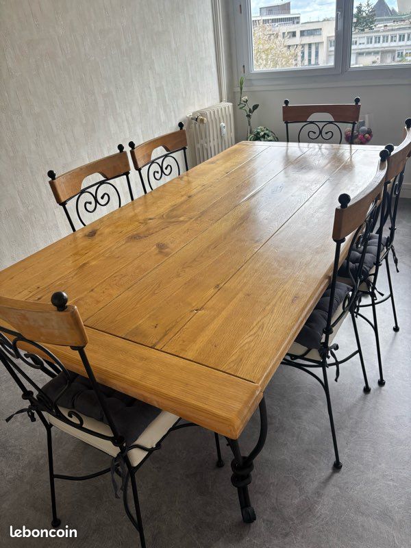 Table en bois + 6 chaises (image 3)