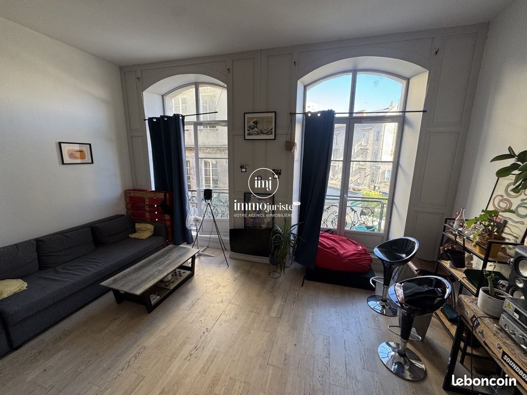 Appartement 1 pièce 29 m² · à Limoges · 29 m² · 364 €