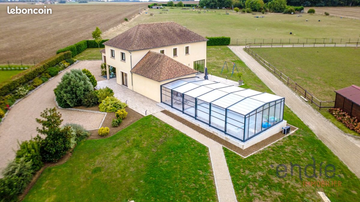 Propriété 7 pièces 278 m² (image 3)