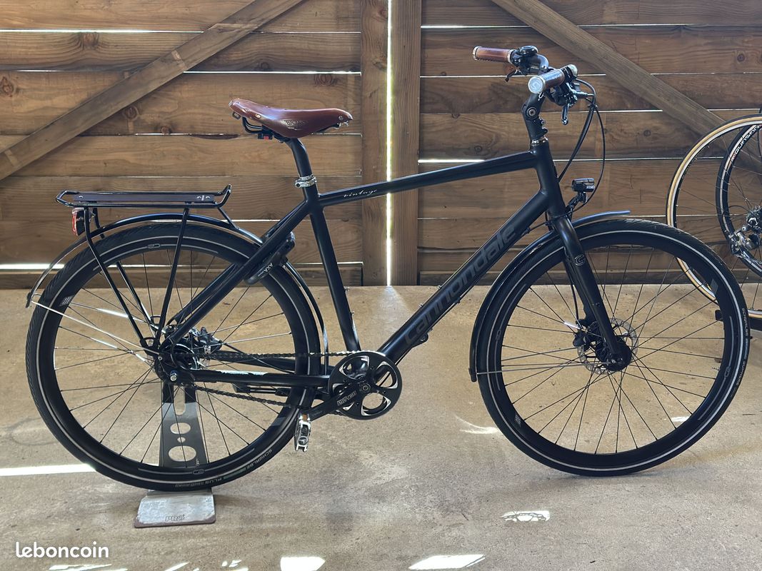Cannondale Vintage vélo de randonnée reconditionné Vélos - Main Image