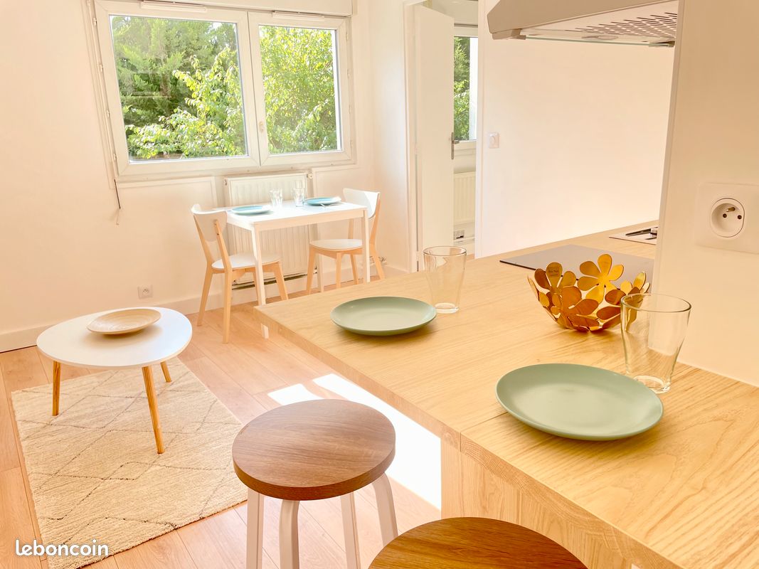 Appartement 2 pièces 28 m² · à Villeneuve-la-Garenne · 28 m² · 990 €