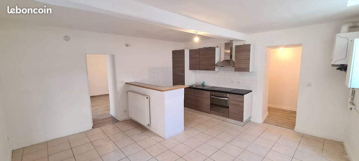 Appartement 2 pièces 65 m² · à Montagny · 65 m² · 425 €/mois