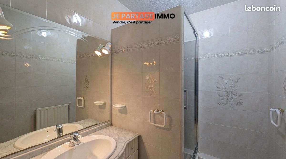 Appartement T4 80m2 avec grand garage boxé et cave (image 7)