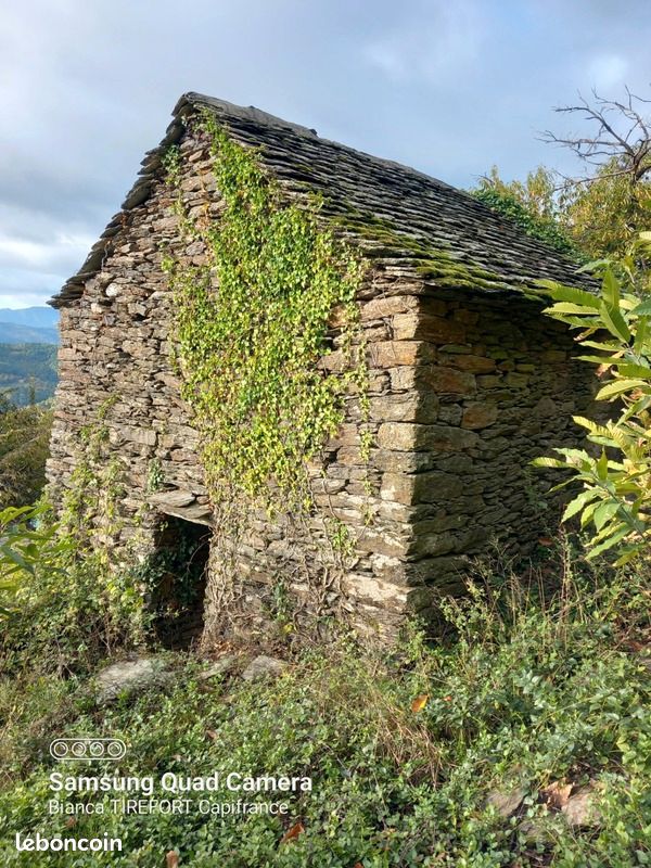 Terrain 6 393 m² Saint Etienne Vallee Francaise · à Saint-Étienne-Vallée-Française · 55 000 €