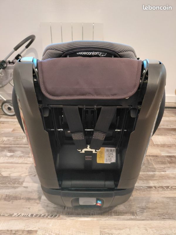 Siège auto évolutif BébéConfort. De la naissance à 4 ans (environ 0 - 18 kg) (image 6)