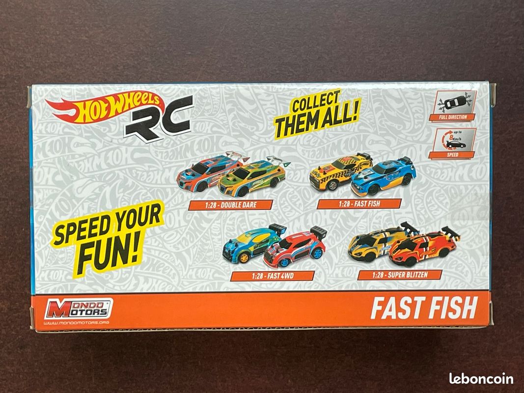 Voiture radiocommandée Hot Wheels Fast Fish (image 2)