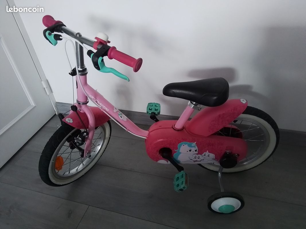 Velo btwin 14 pouces TBE Vélos