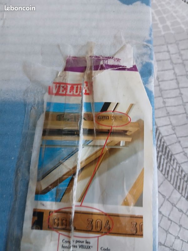Store aucultant velux (image 3)