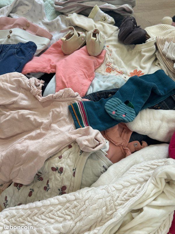 Lot vêtements bébé 3 mois (image 1)