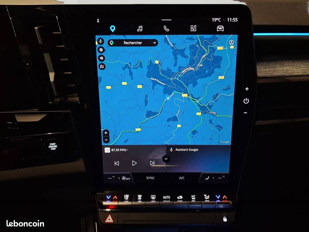 RENAULT Austral E-Tech hybrid 200 Techno (image 17)
