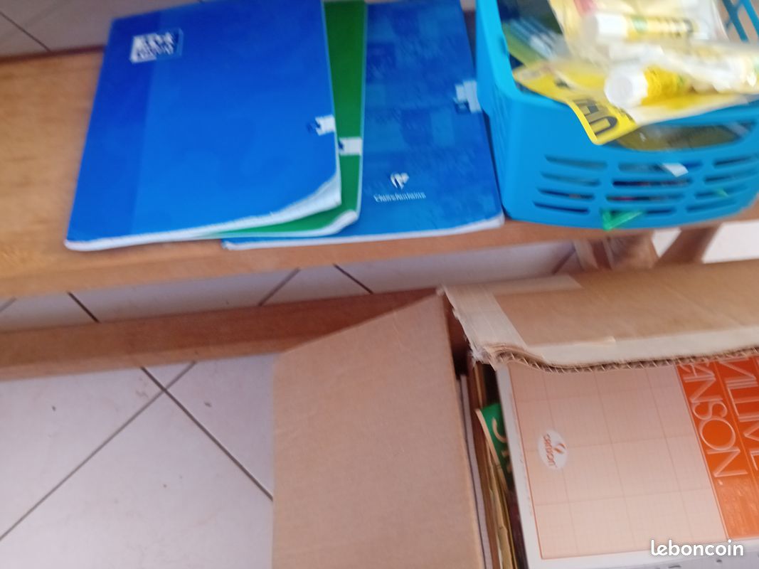 Fournitures scolaires (image 2)