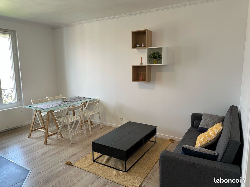 Appartement 3 pièces 48 m² · à Châtillon · 48 m² · 1 275 €