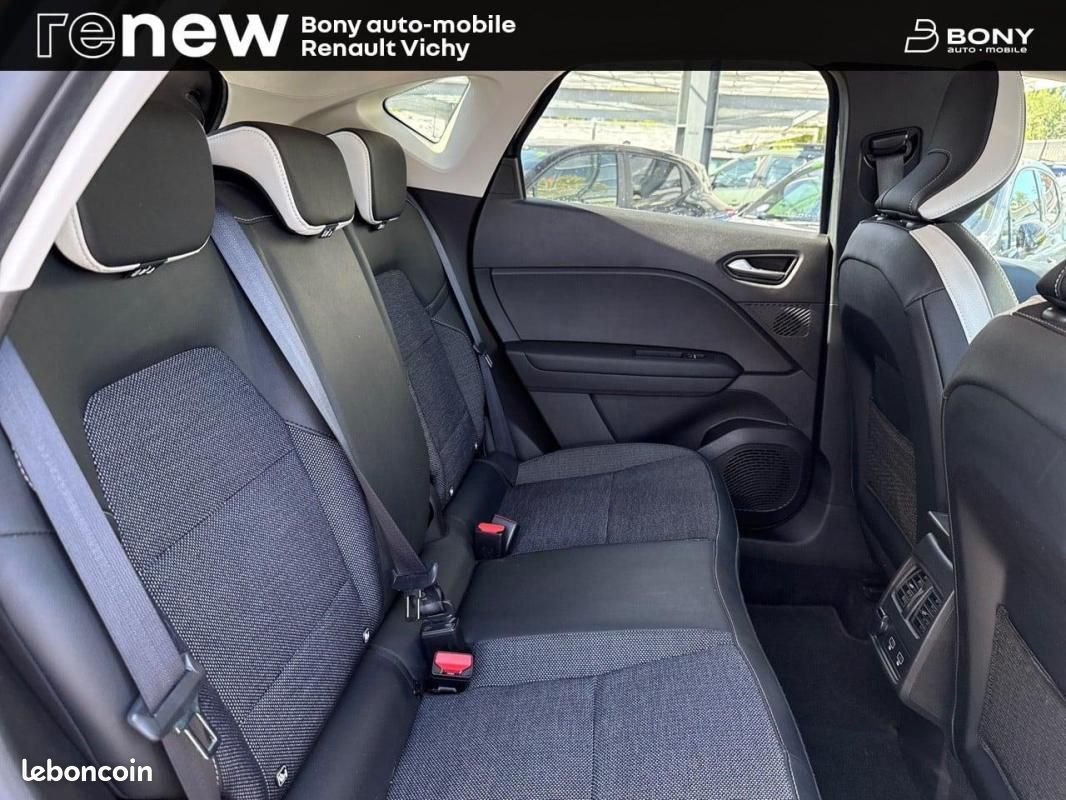 Renault Captur E-Tech full hybrid 145 Techno (image 11)