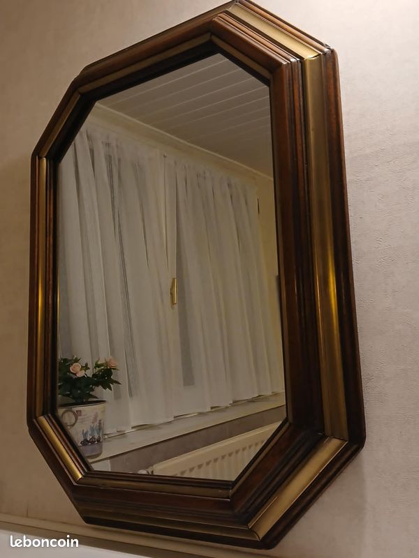 Miroir mural octogonal en bois (image 1)