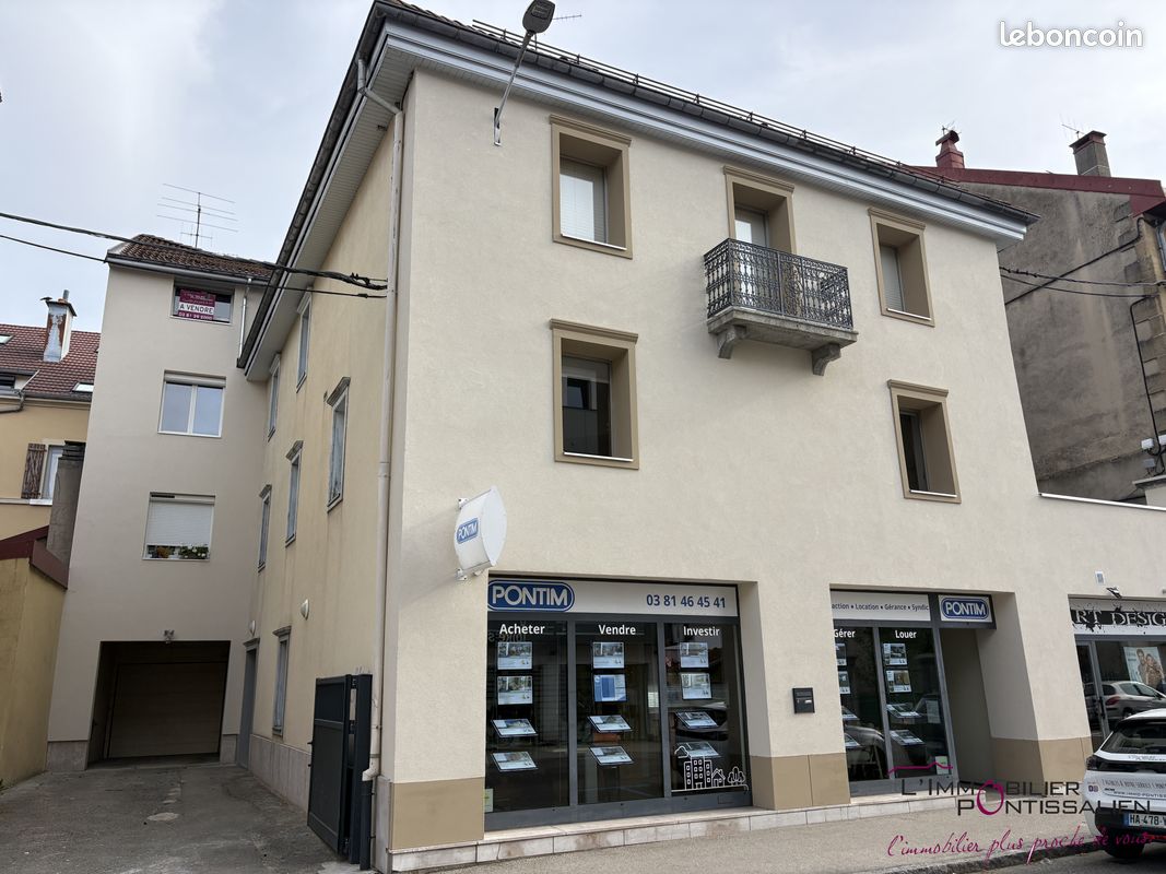 Appartement 4 pièces 88 m² · à Pontarlier · 88 m² · 180 000 €
