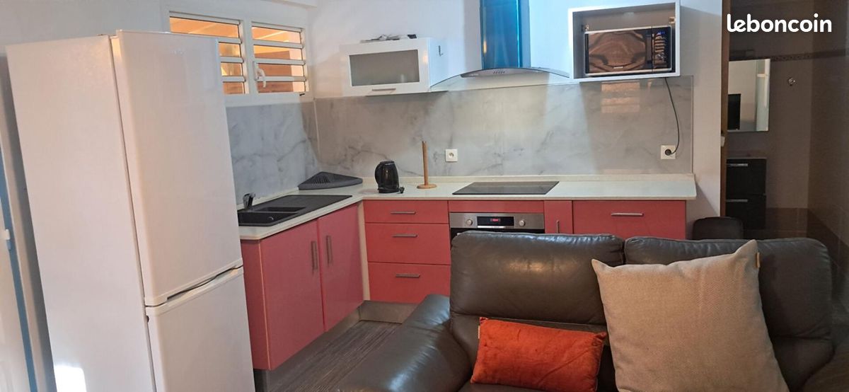 Appartement 2 pièces 42 m² · à Le Moule · 42 m² · 820 €/mois