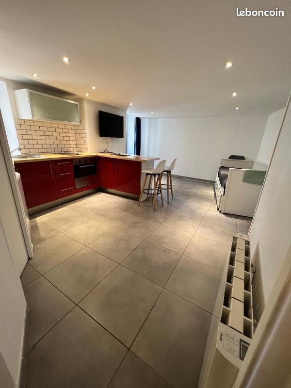 Appartement 1 pièce 25 m² · à Grenoble · 25 m² · 517 €/mois