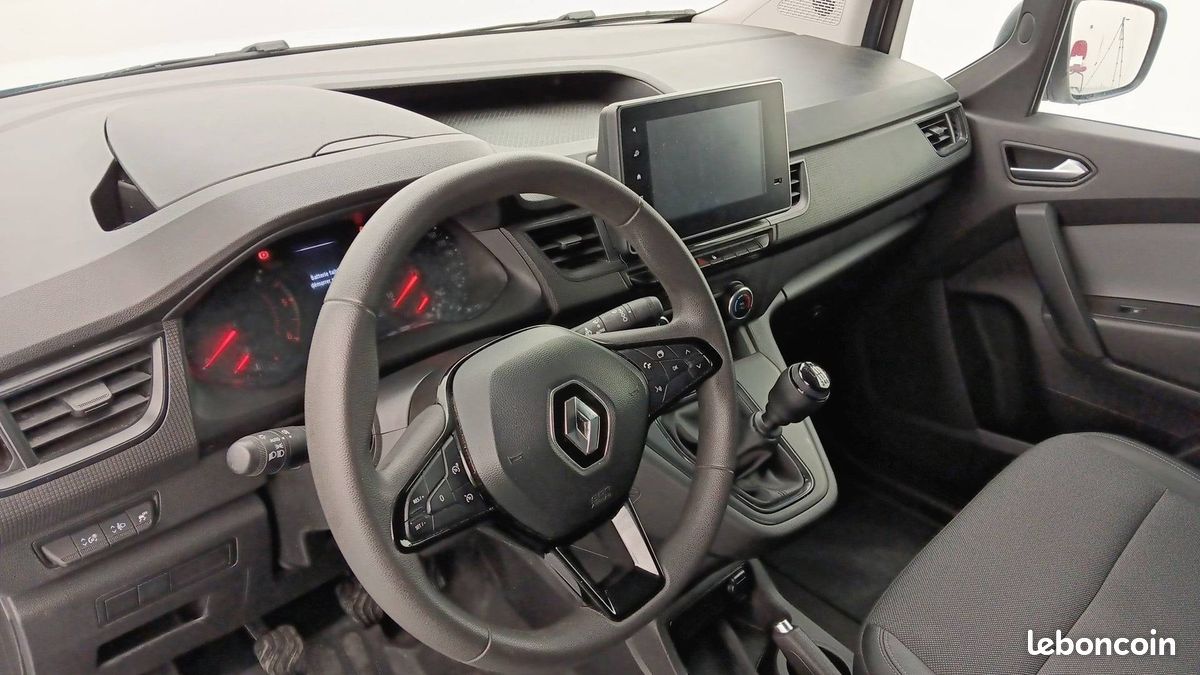 Renault kangoo van blue dci 95 extra 22 (image 19)