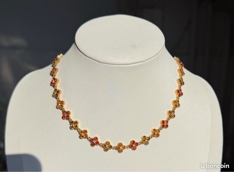 Collier trèfle (image 2)