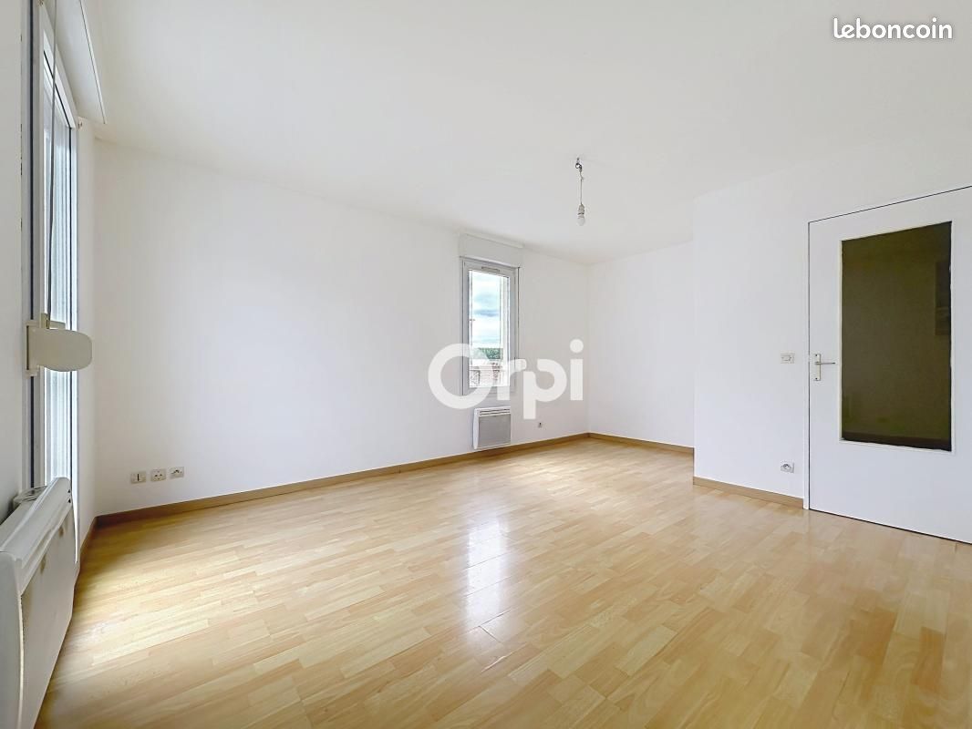 Appartement 1 pièce 27 m² · à Ribécourt-Dreslincourt · 27 m² · 60 000 €
