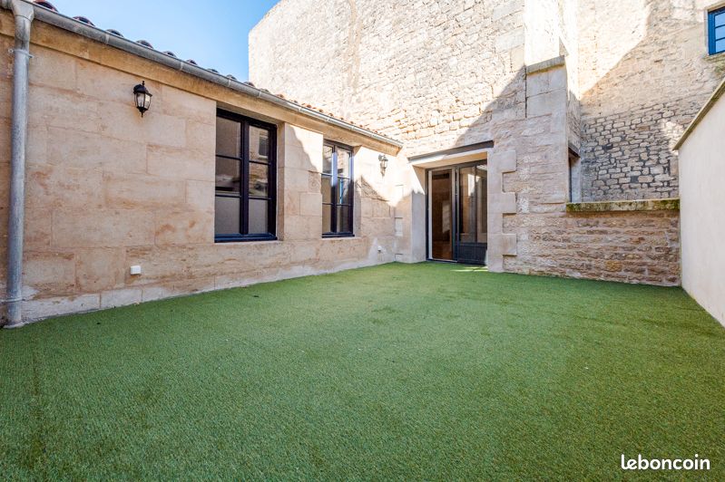 Appartement 3 pièces 91 m² · à Niort · 91 m² · 800 €/mois