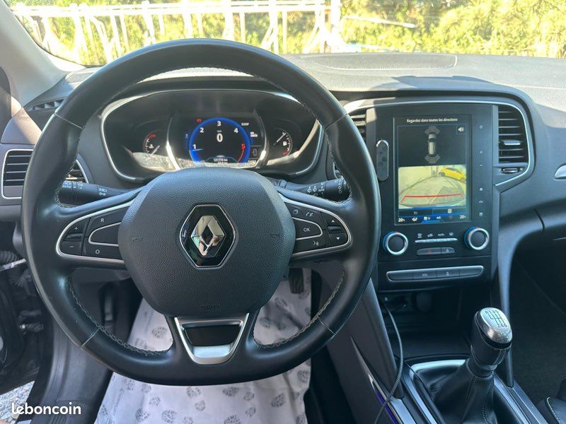 Renault Mégane Estate - Gt Line - Dci 130ch - Caméra, CarPlay, pack Led, Feux Led, sièges Confort, radars avants et arrières (image 10)