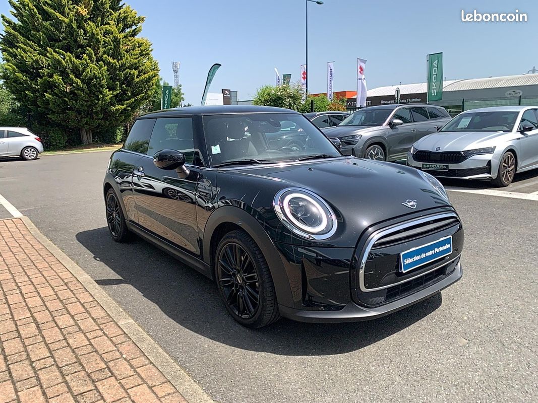 MINI Hatch 3 Portes Cooper 136 ch DKG7 Edition Camden (image 7)
