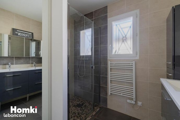 Maison 5 pièces 118 m² — 9