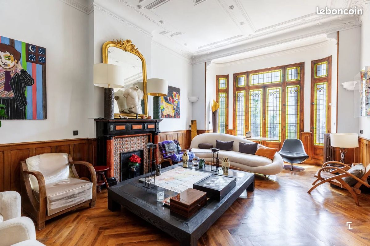 Appartement 6 pièces 212 m² · à Marseille · 212 m² · 2 900 €/mois